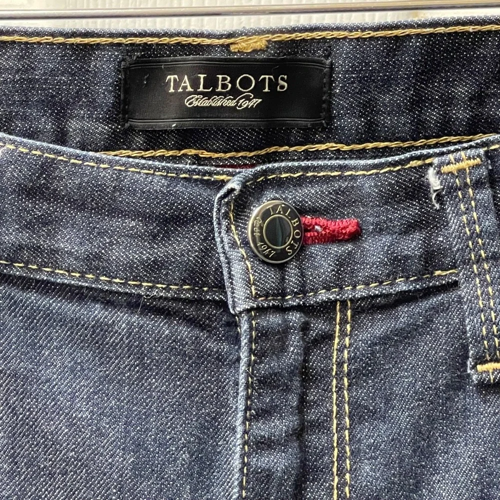 Talbots Women's Straight Leg Jeans Size 8 Dark Blue‎ High Rise Stretch Denim